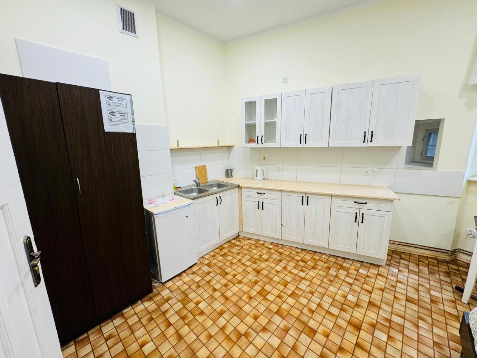 Lilia House Vandrerhjem Poznań Eksteriør bilde