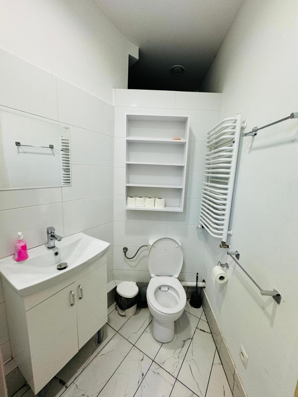 Lilia House Vandrerhjem Poznań Eksteriør bilde